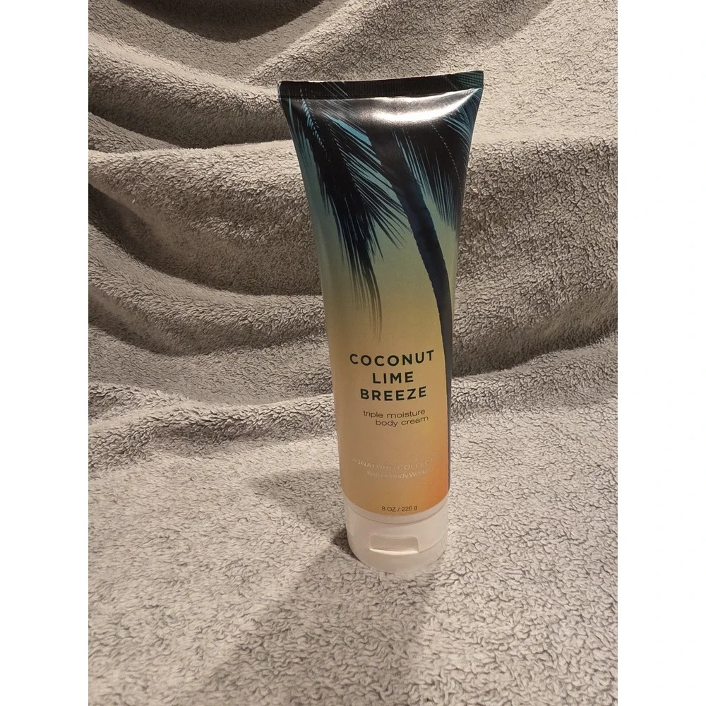 Bath and Body Works Coconut‎ Lime Breeze Body Cream 8 fl oz bottle